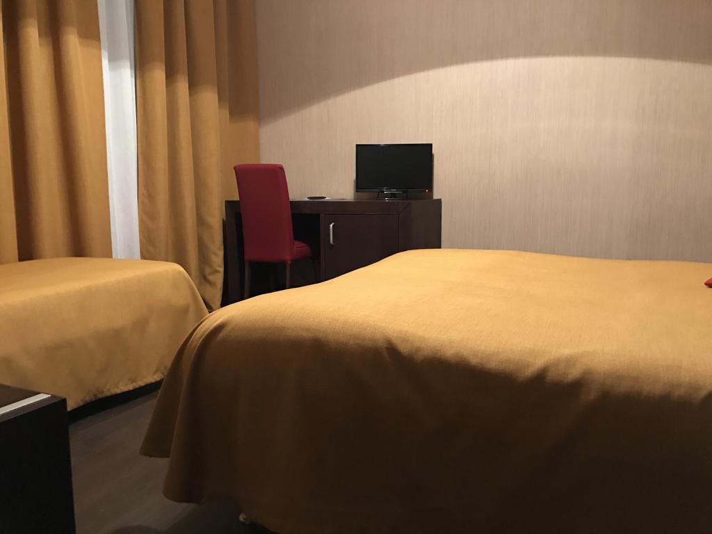 Hotel Fontana Del Re Ariano Irpino Exterior photo